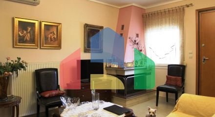 Продаж - Таунхаус 167 m² в передмісті Салонік
