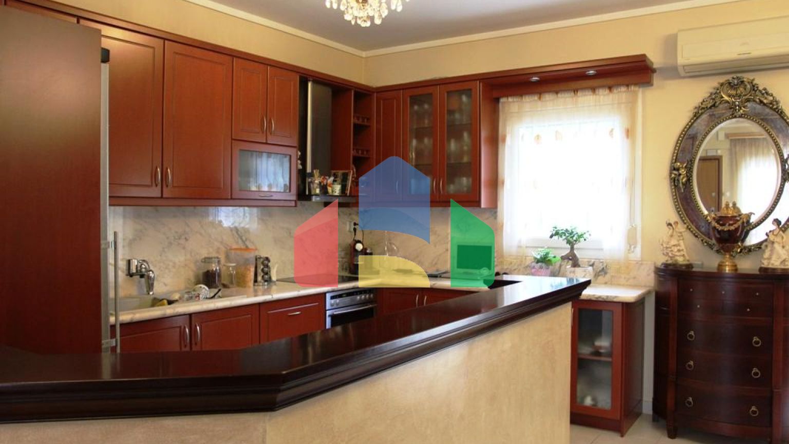 Продажа - Таунхаус 167 m² в пригороде Салоник