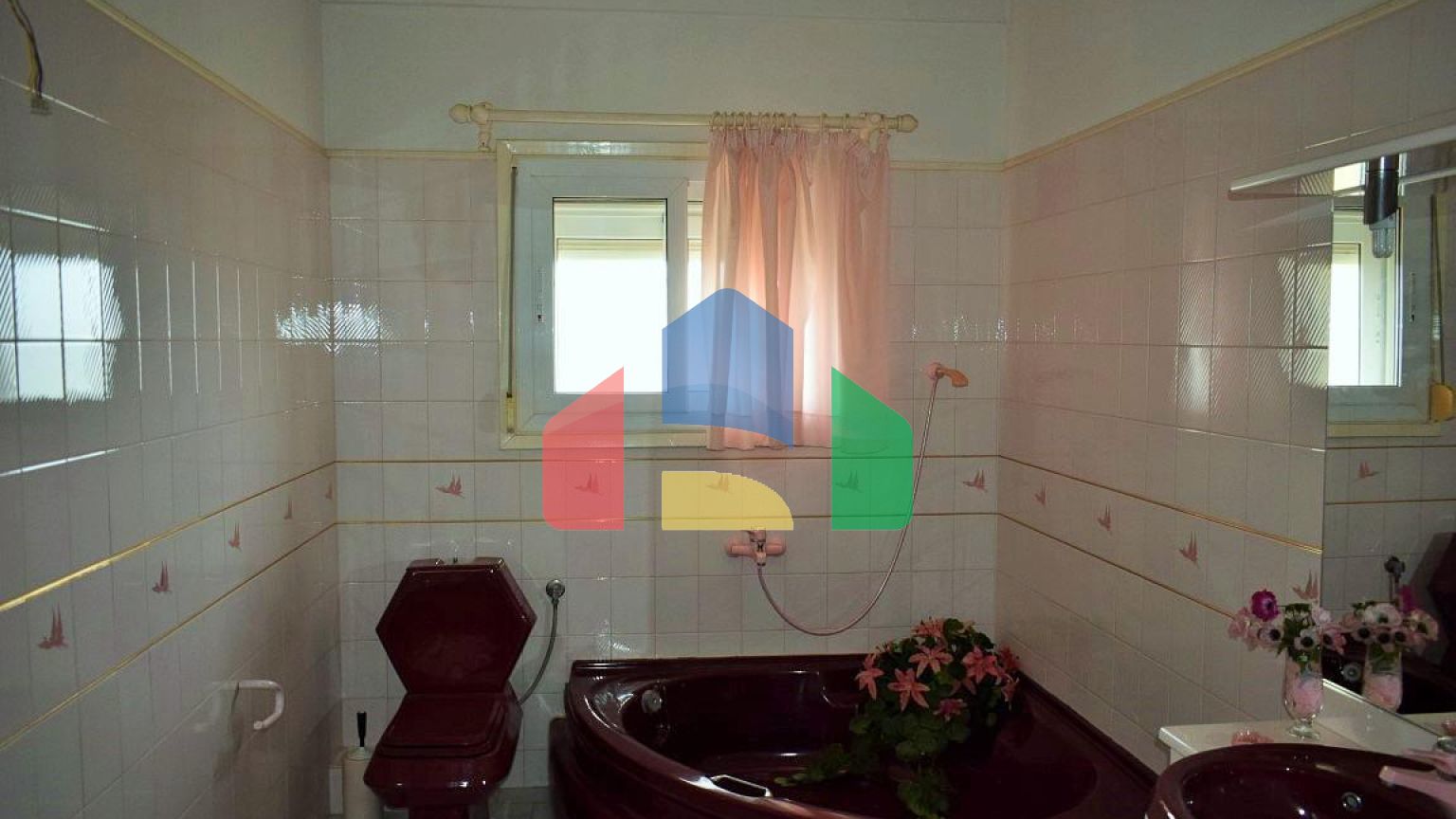 Продаж - Котедж 250 m² в передмісті Салонік