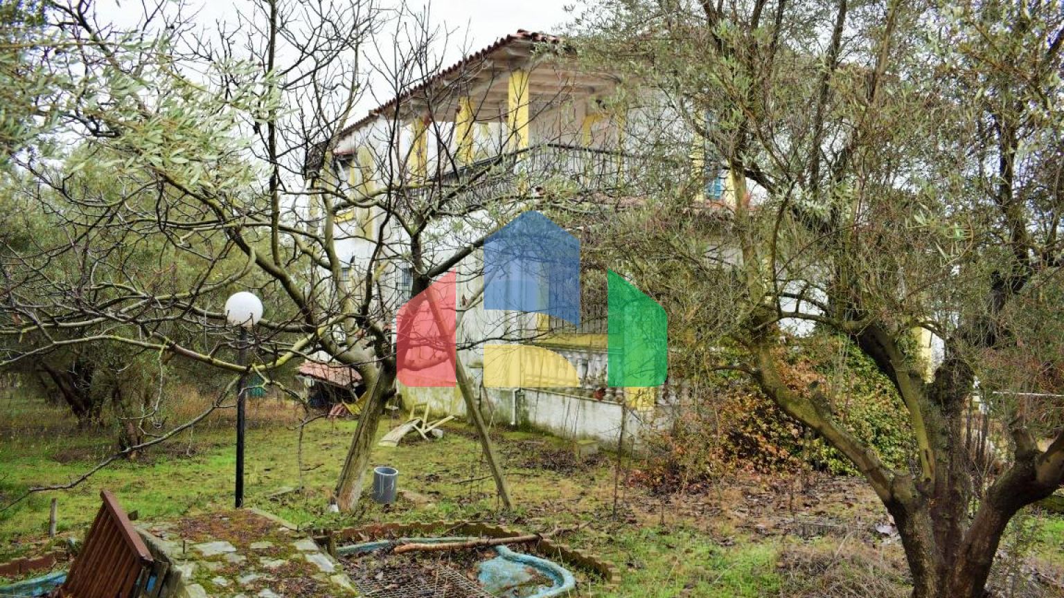 Продаж - Котедж 250 m² в передмісті Салонік