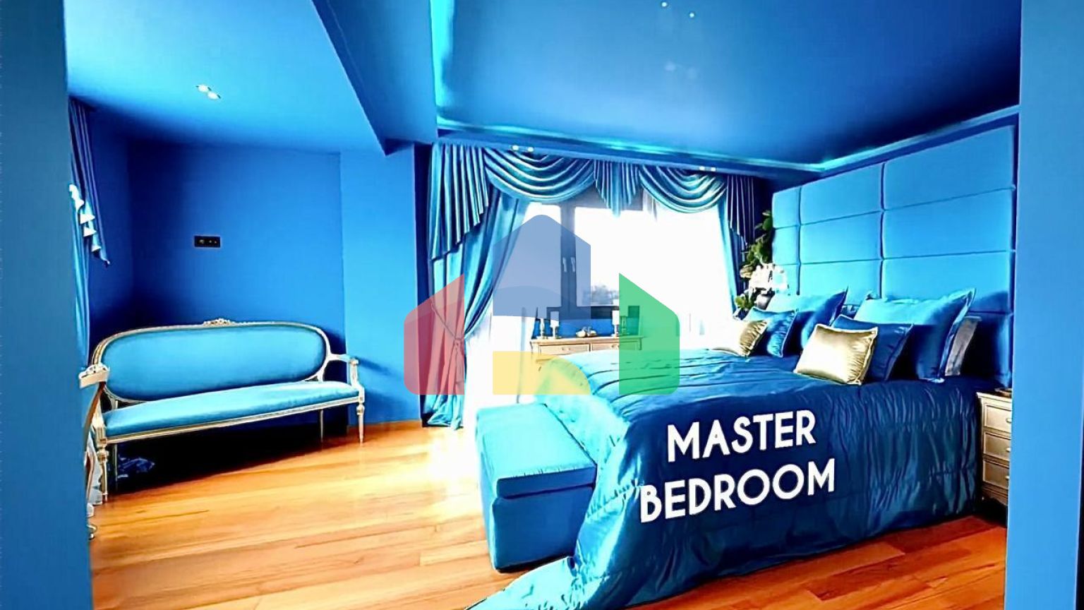 Продаж - Вілла 785 m² в передмісті Салонік