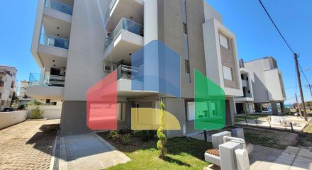 Продажа - Комплекс 1611 m² в пригороде Салоник