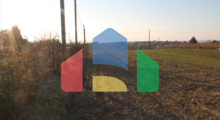 Продаж - Земельна ділянка 14400 m² в передмісті Салонік