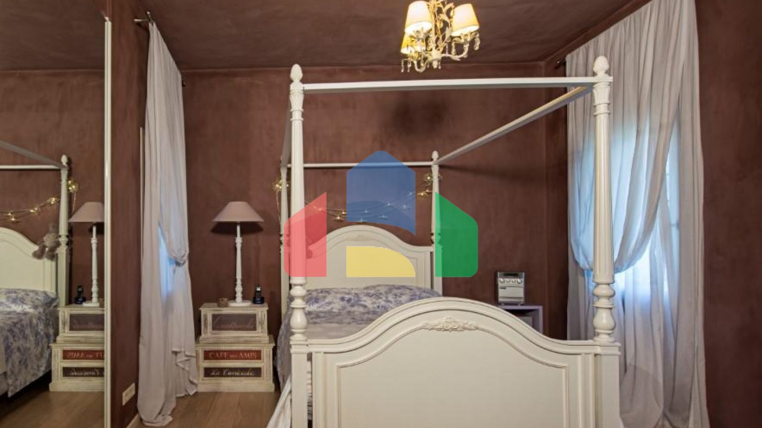 Продажа - Вилла 1700 m² в пригороде Салоник