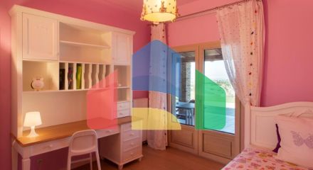 Продажа - Вилла 1700 m² в пригороде Салоник