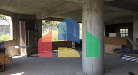 Продажа - Коммерческое помещение 1120 m² в пригороде Салоник