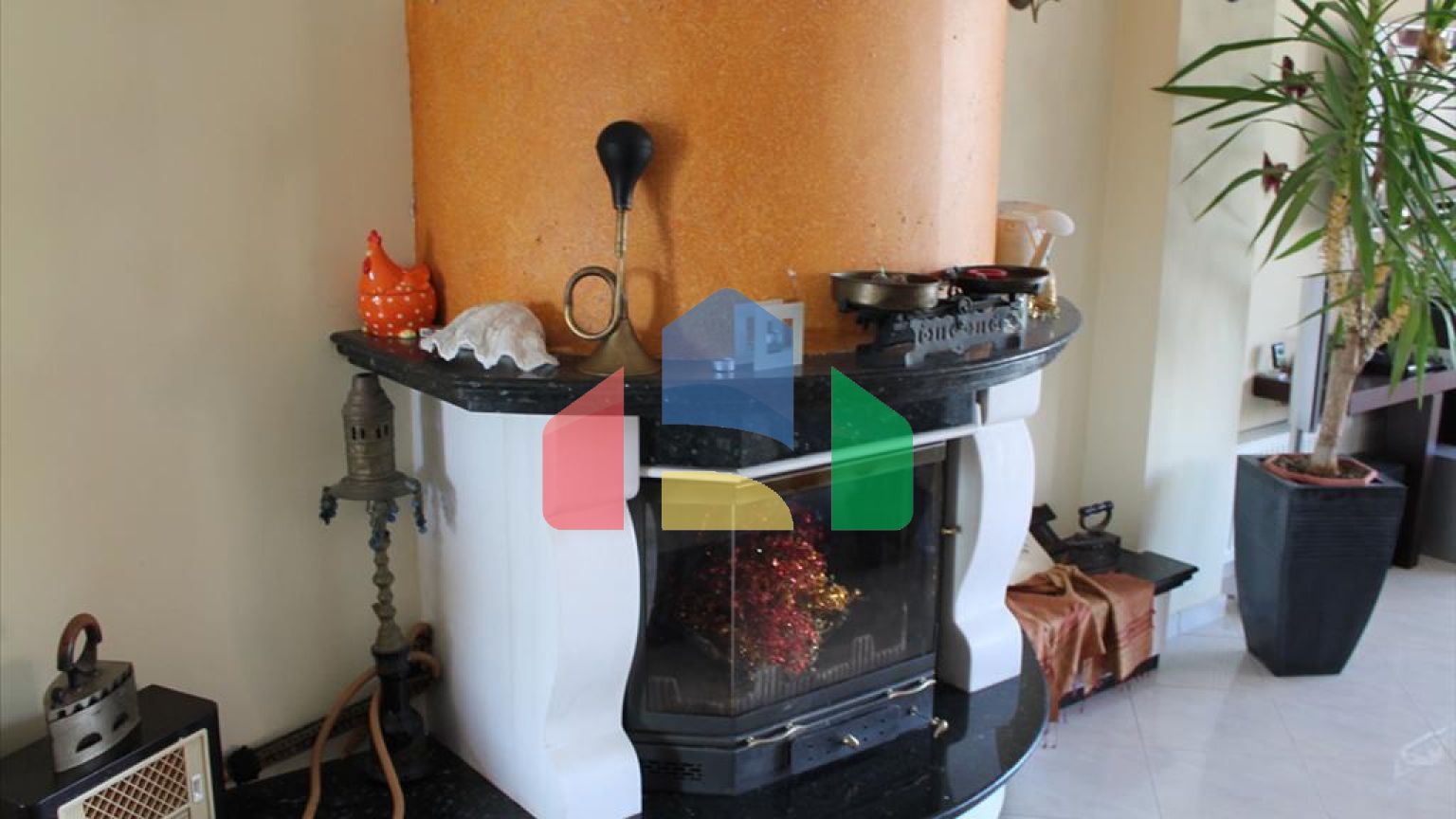 Продажа - Здание 500 m² в пригороде Салоник