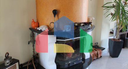 Продажа - Здание 500 m² в пригороде Салоник