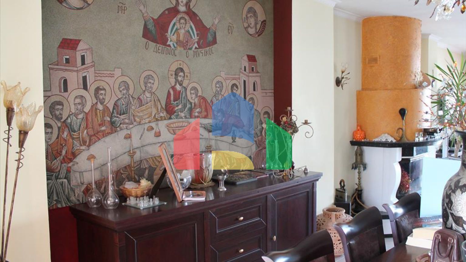 Продажа - Здание 500 m² в пригороде Салоник