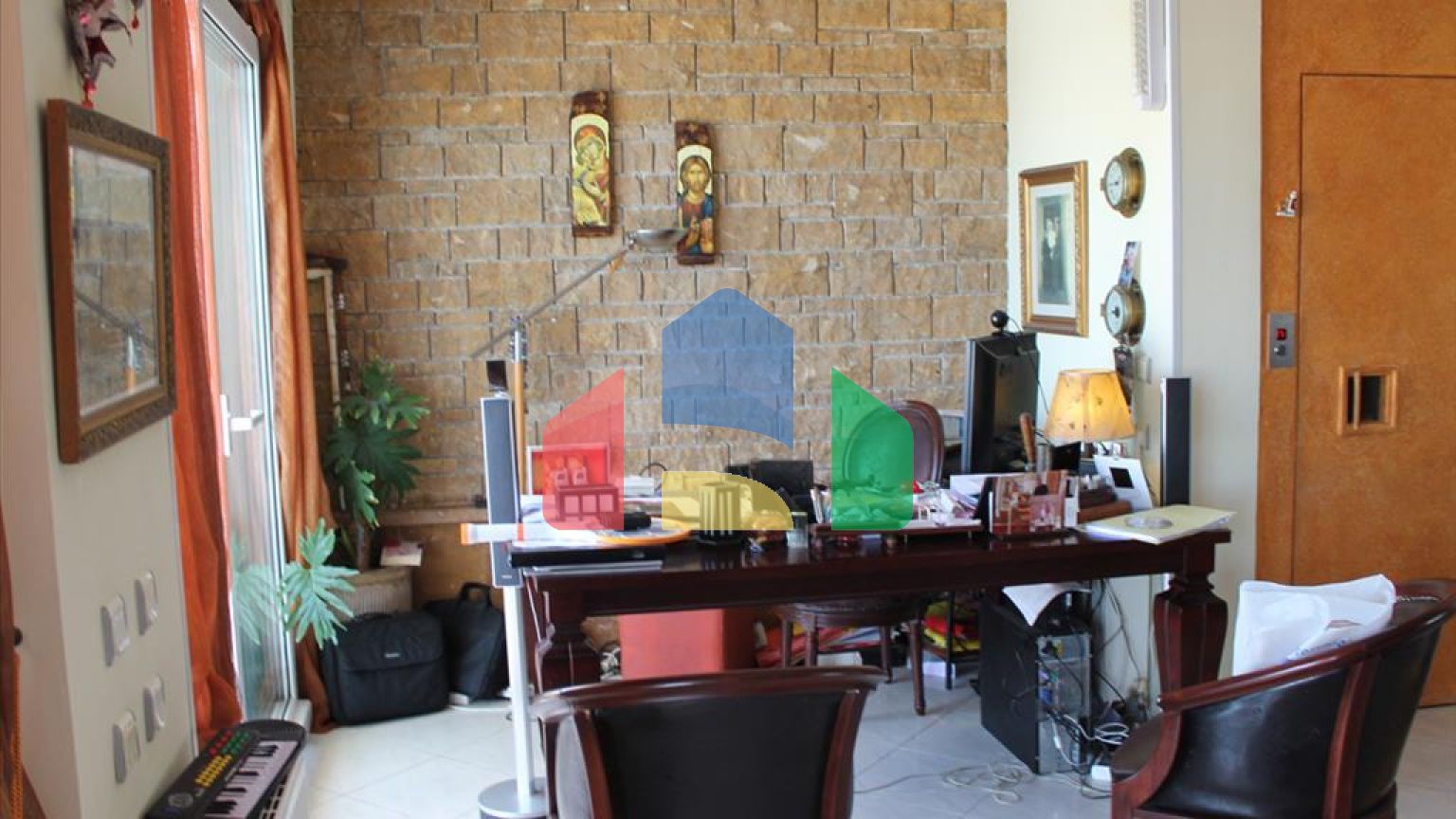 Продажа - Здание 500 m² в пригороде Салоник