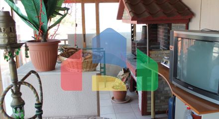 Продажа - Здание 500 m² в пригороде Салоник