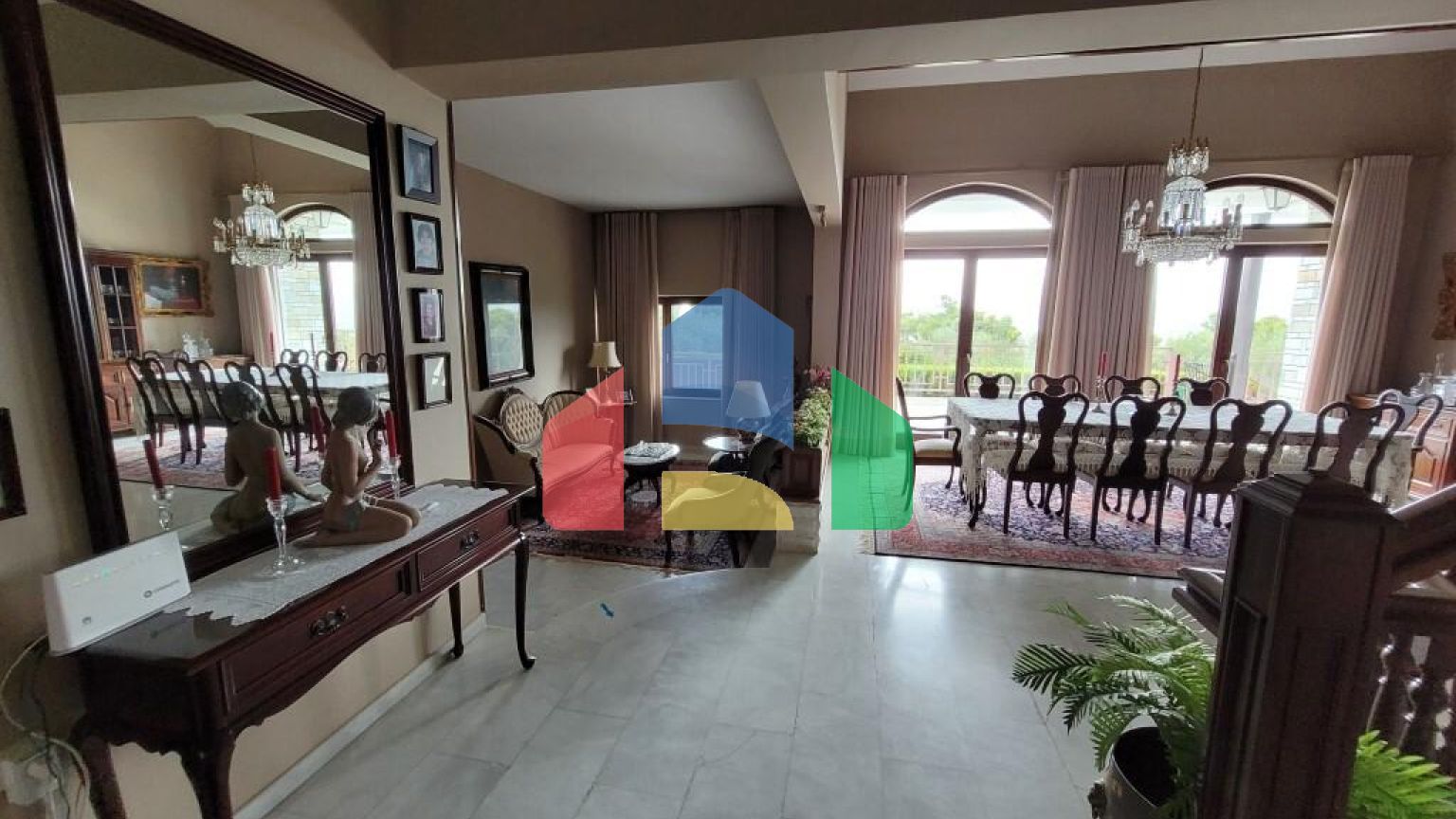 Продажа - Вилла 475 m² в пригороде Салоник