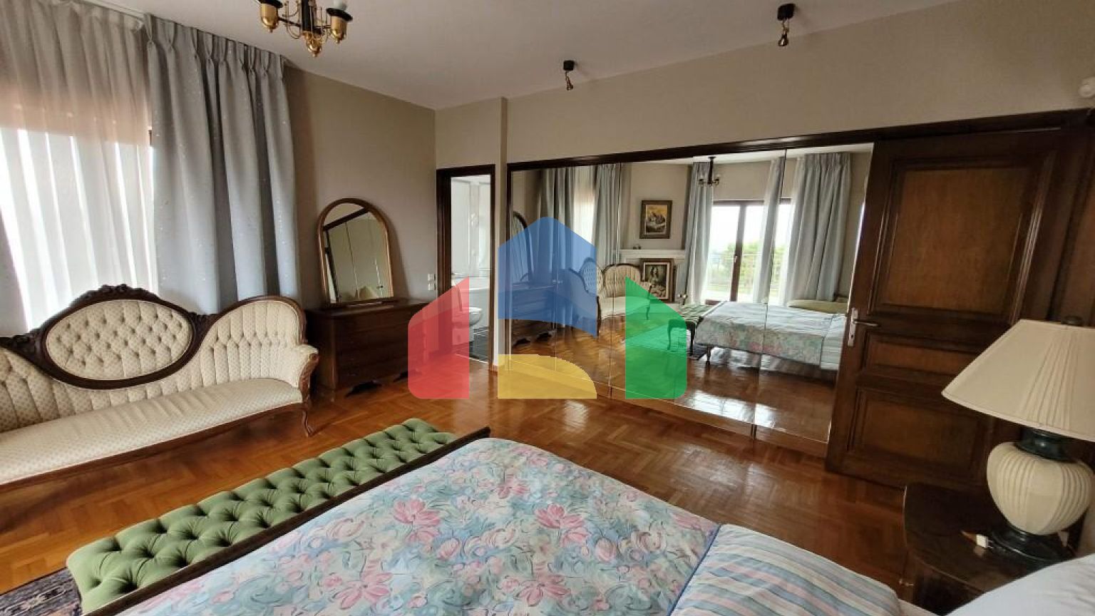 Продажа - Вилла 475 m² в пригороде Салоник