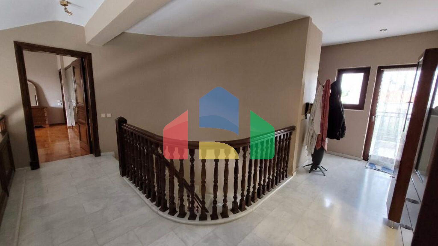 Продажа - Вилла 475 m² в пригороде Салоник