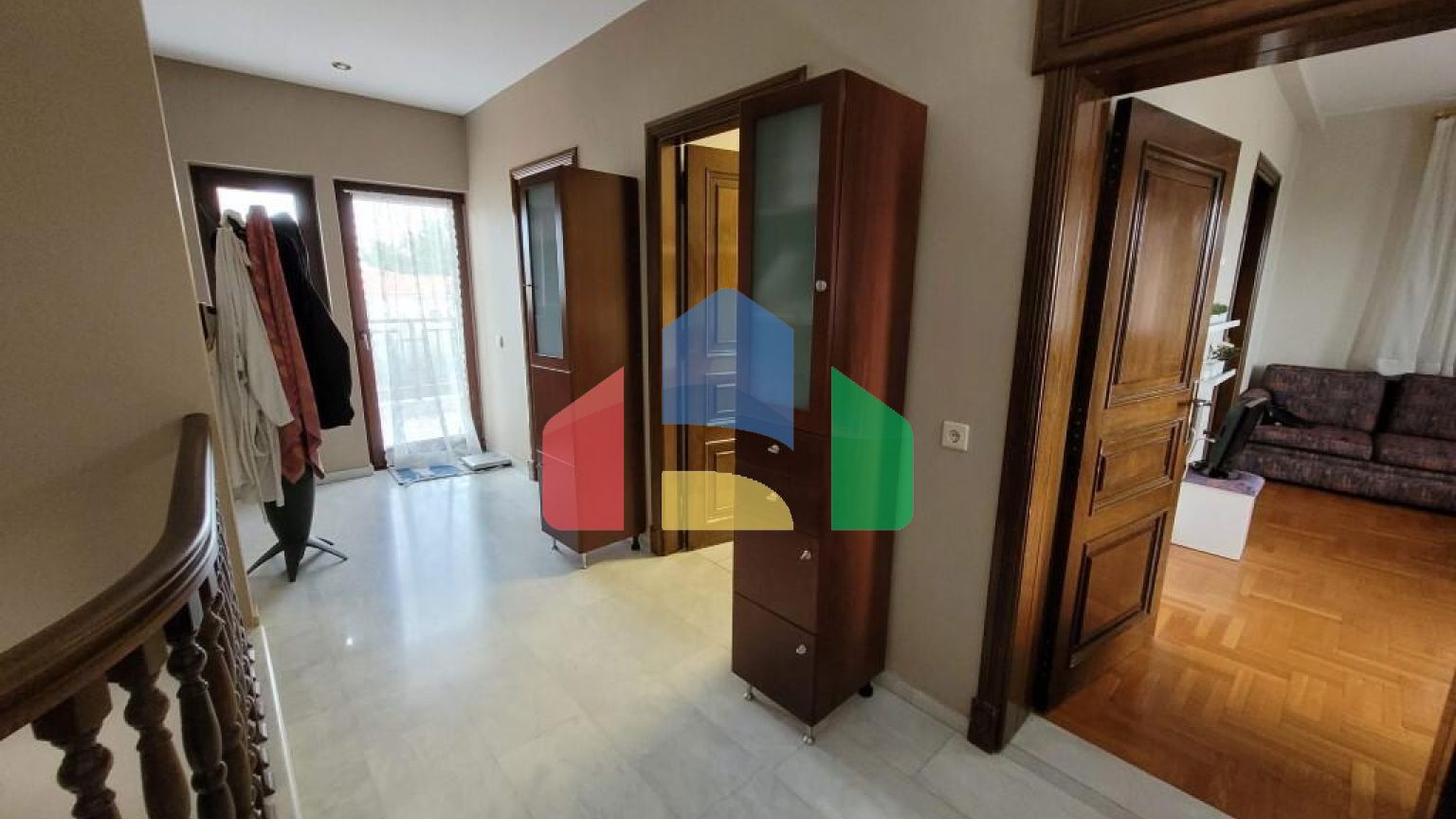 Продажа - Вилла 475 m² в пригороде Салоник