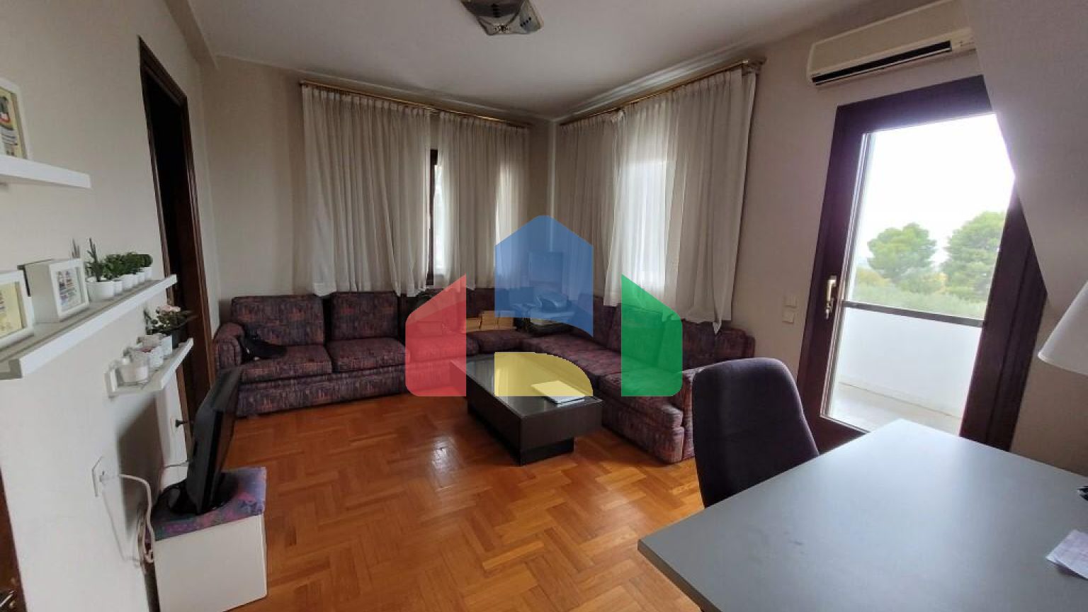 Продажа - Вилла 475 m² в пригороде Салоник