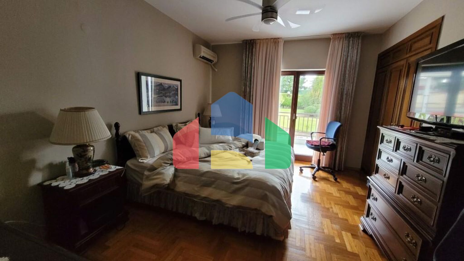 Продажа - Вилла 475 m² в пригороде Салоник