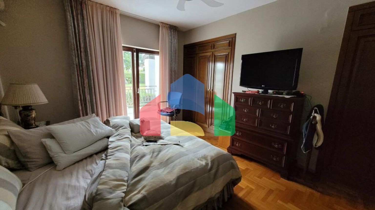 Продажа - Вилла 475 m² в пригороде Салоник