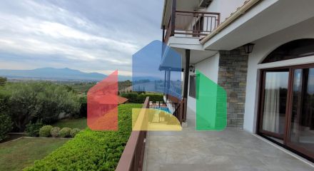 Продажа - Вилла 475 m² в пригороде Салоник Продажа - Вилла 475 m² в пригороде Салоник