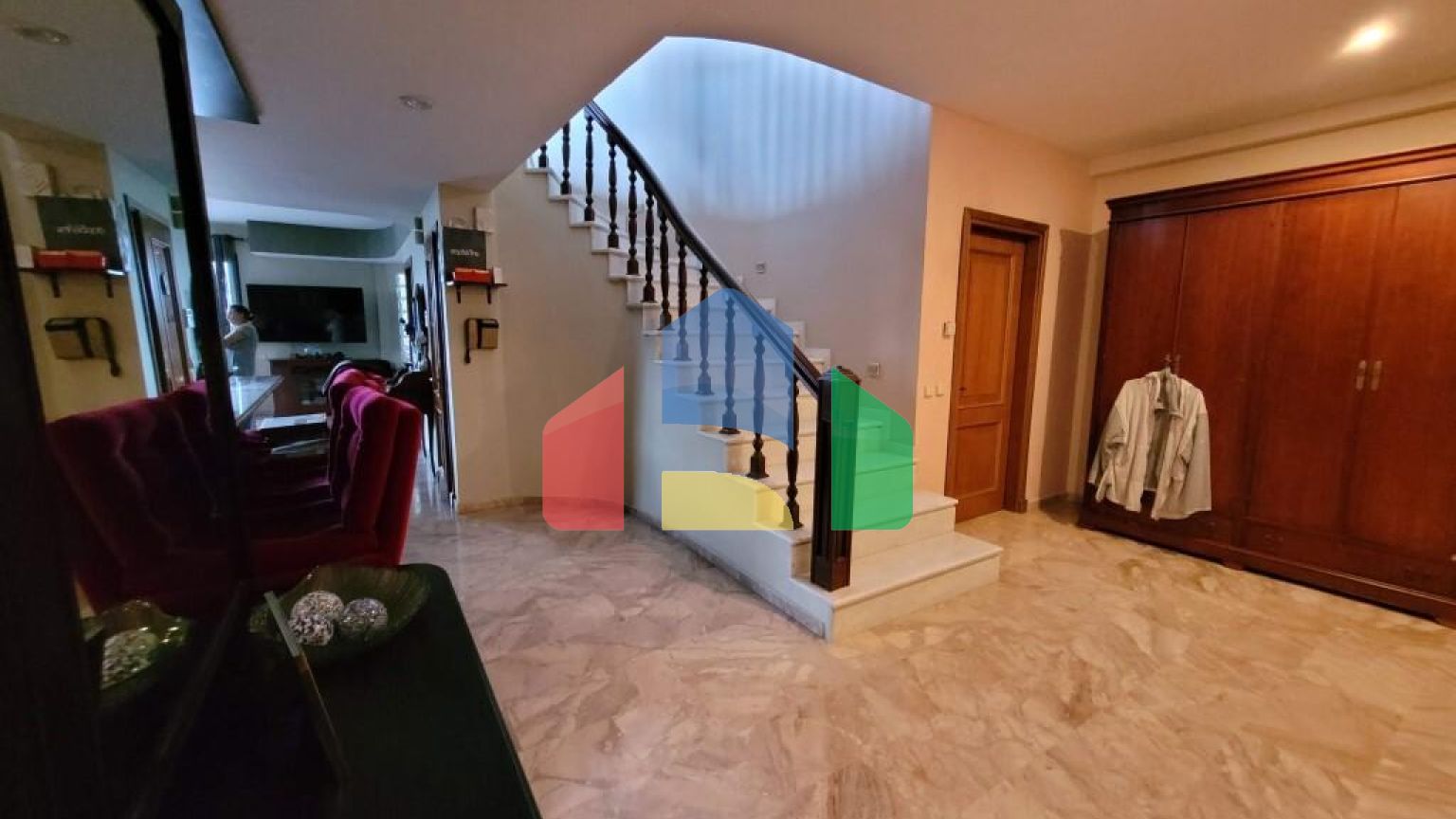 Продажа - Вилла 475 m² в пригороде Салоник