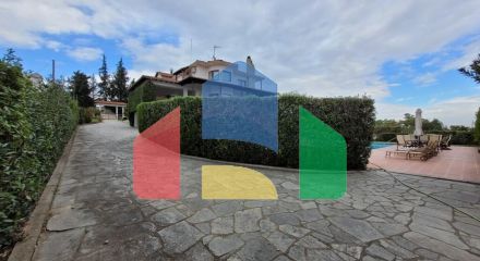 Продажа - Вилла 475 m² в пригороде Салоник Продажа - Вилла 475 m² в пригороде Салоник