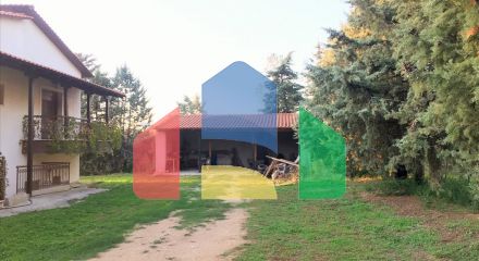 For Sale - Detached house 280 m² in the suburbs of Thessaloniki