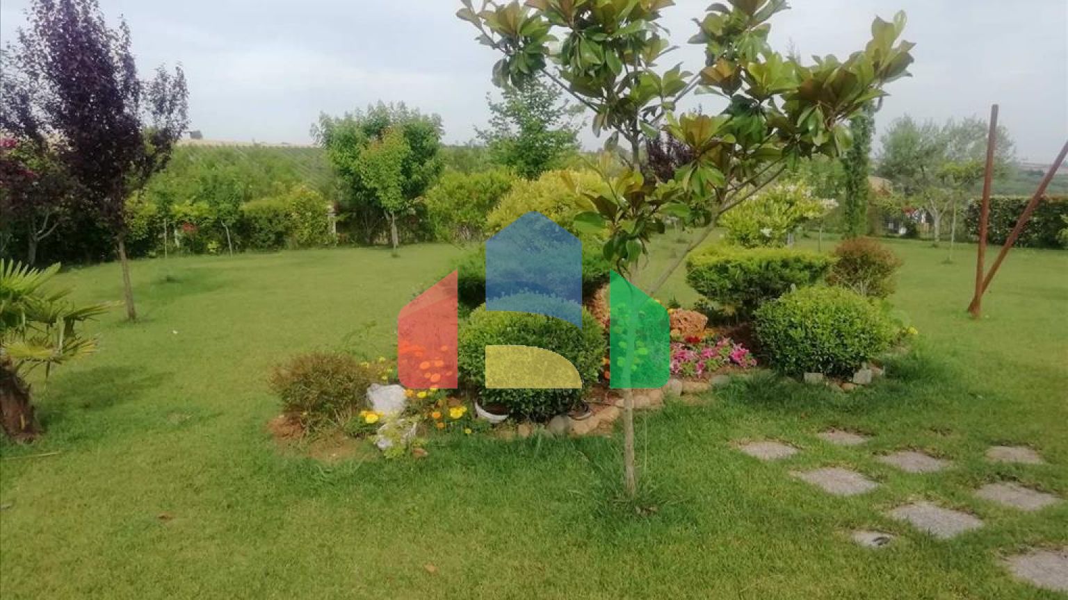 Продаж - Котедж 300 m² в передмісті Салонік