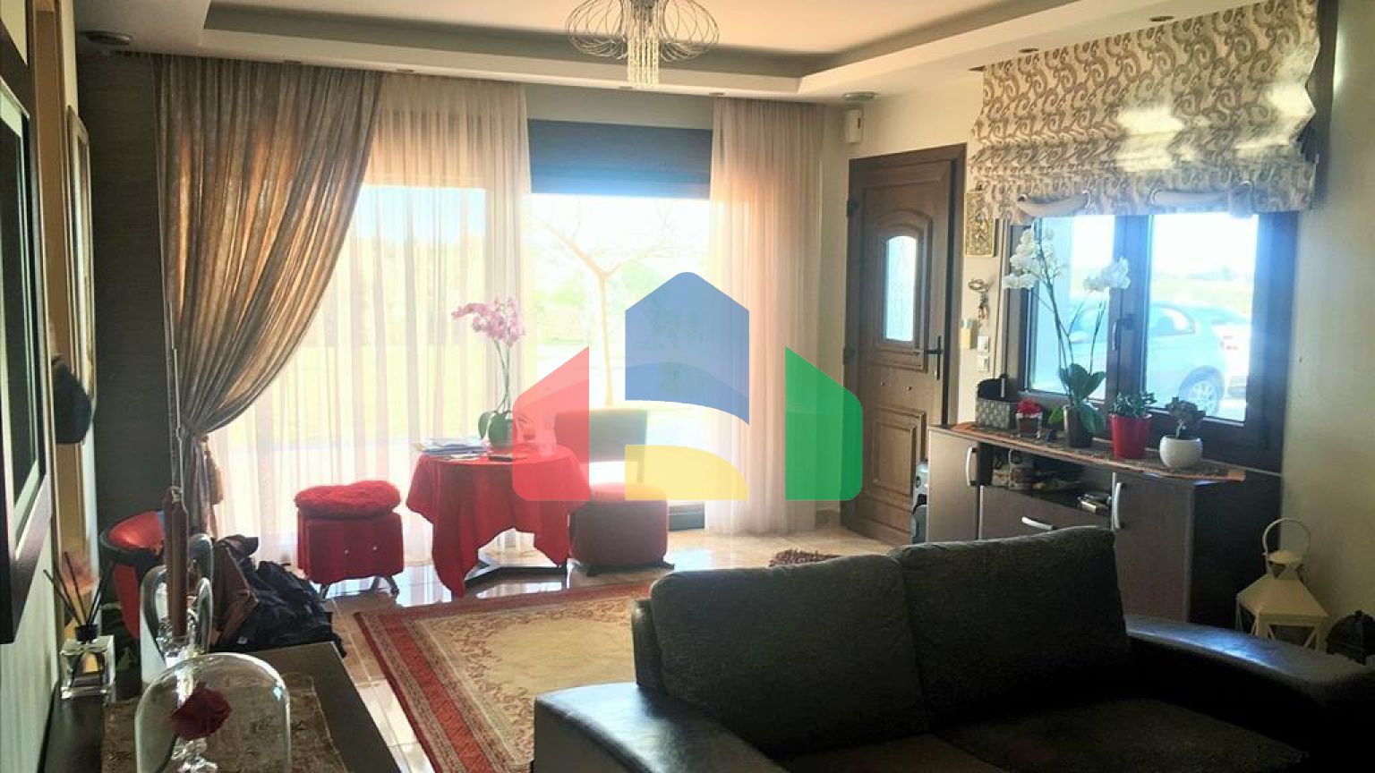 Продаж - Котедж 300 m² в передмісті Салонік