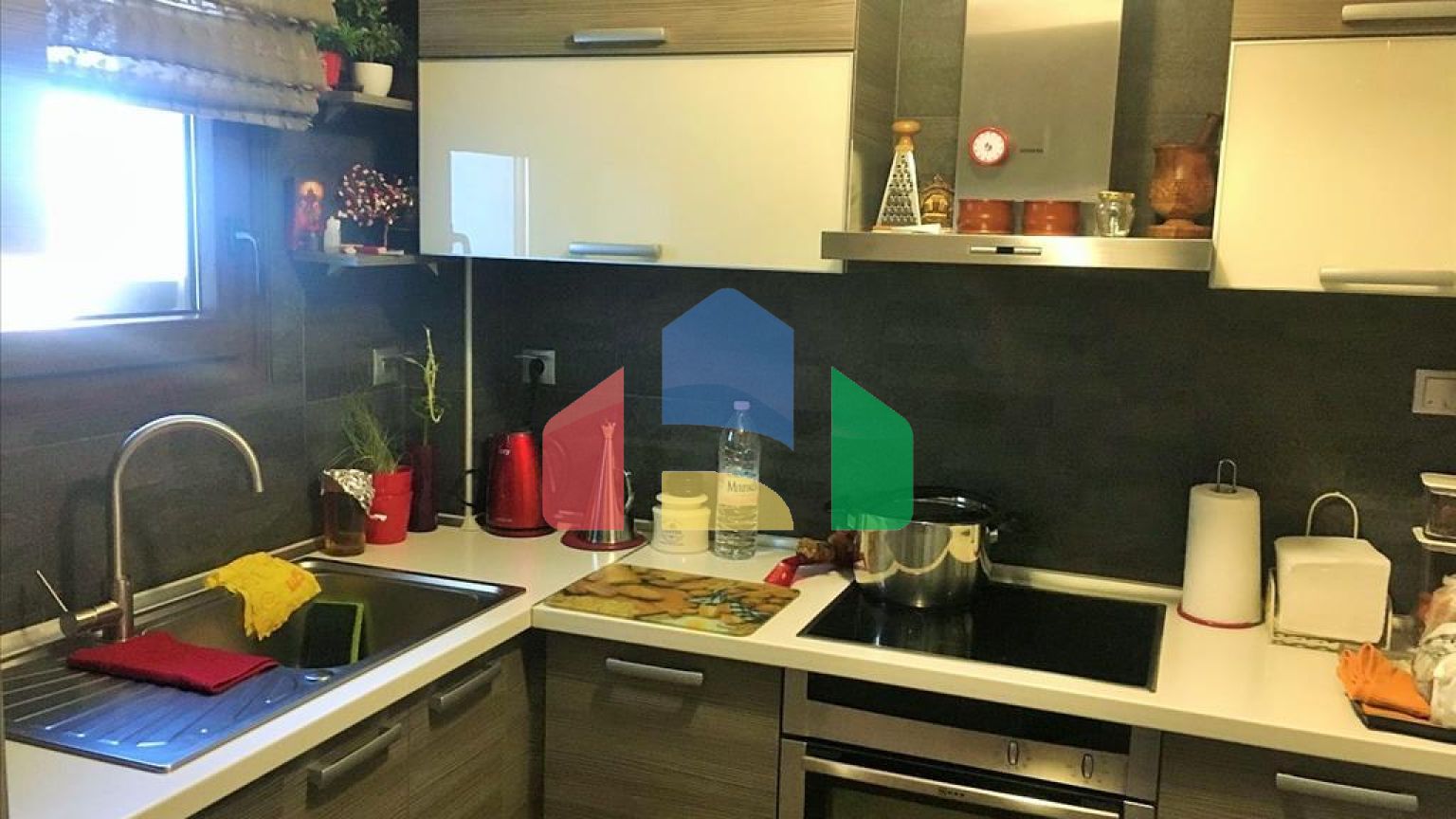 Продаж - Котедж 300 m² в передмісті Салонік