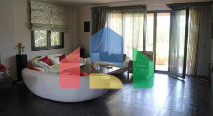 Продаж - Вілла 240 m² в передмісті Салонік