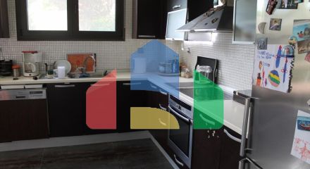 Продажа - Вилла 240 m² в пригороде Салоник