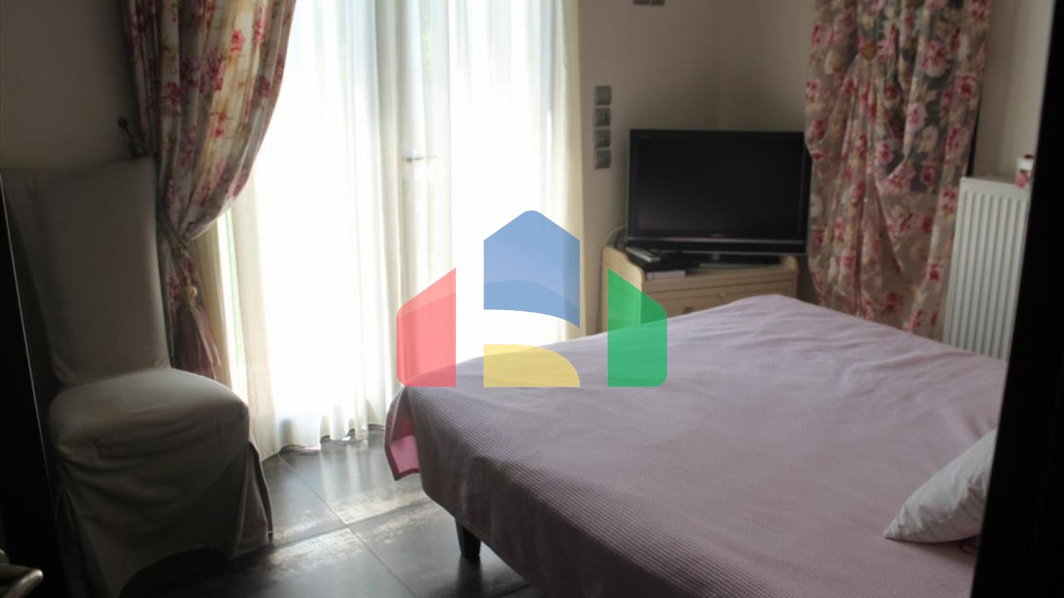 Продажа - Вилла 240 m² в пригороде Салоник