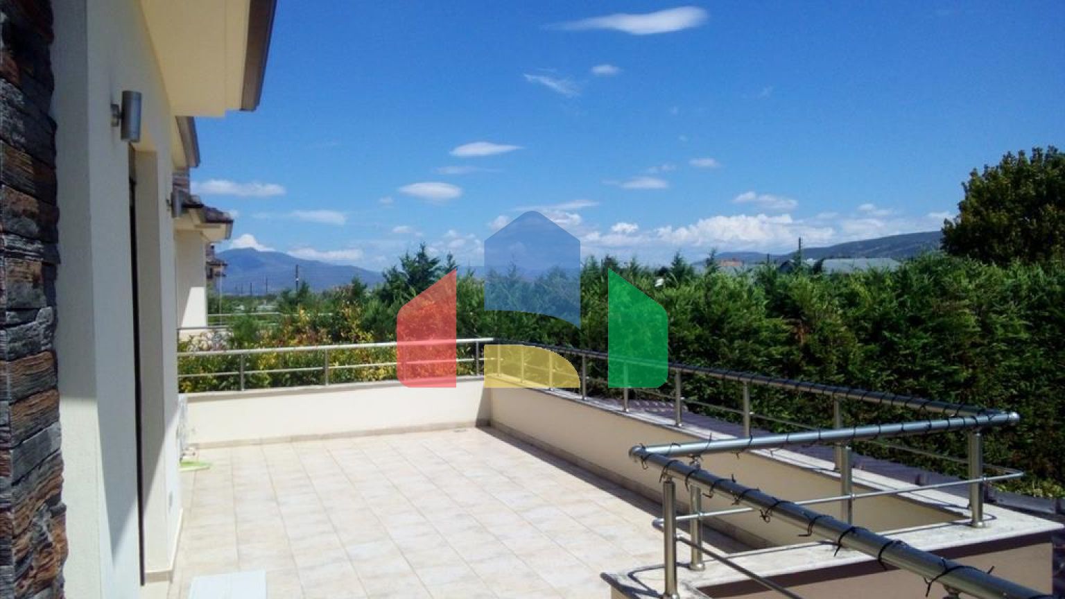 Продажа - Вилла 240 m² в пригороде Салоник