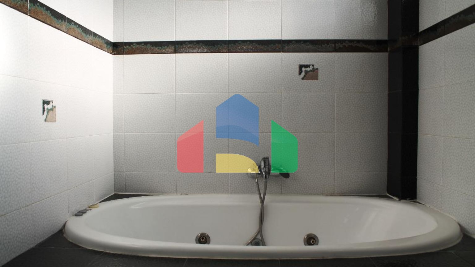 Продаж - Котедж 350 m² в передмісті Салонік