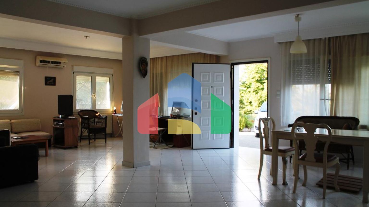 Продаж - Котедж 350 m² в передмісті Салонік