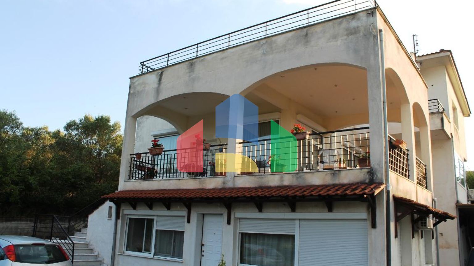 Продаж - Котедж 350 m² в передмісті Салонік