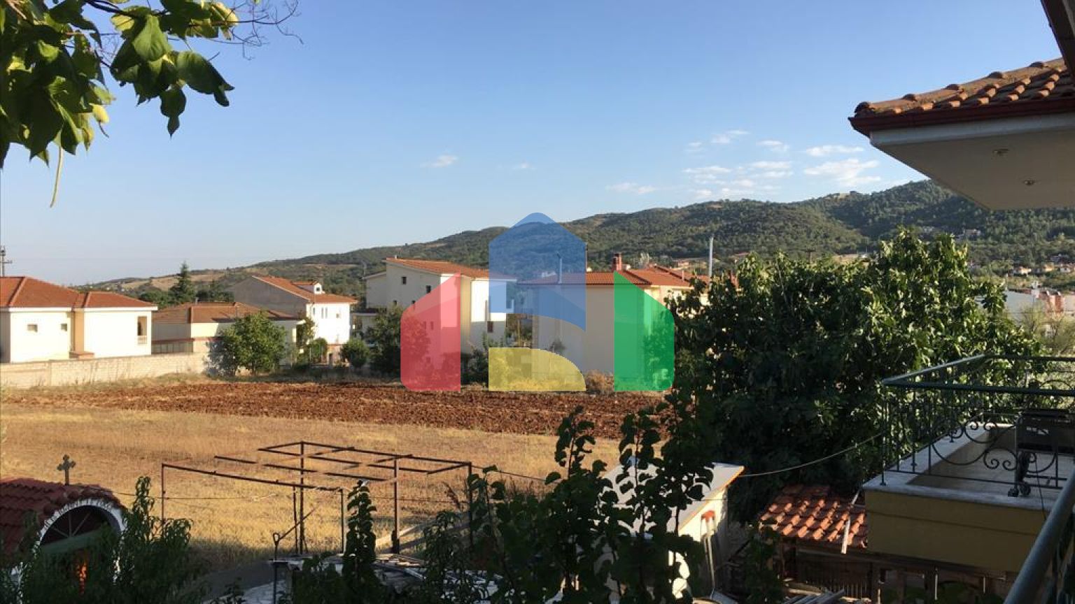 Продажа - Коттедж 133 m² в пригороде Салоник