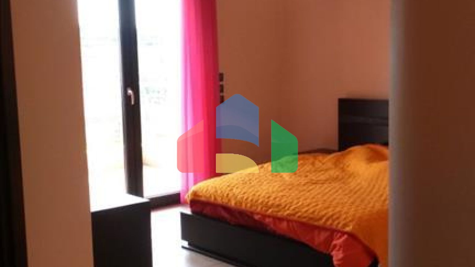 Продаж - Котедж 370 m² в передмісті Салонік