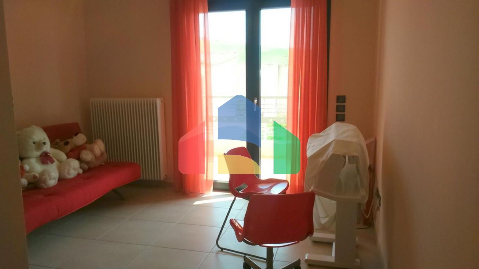 Продаж - Котедж 370 m² в передмісті Салонік