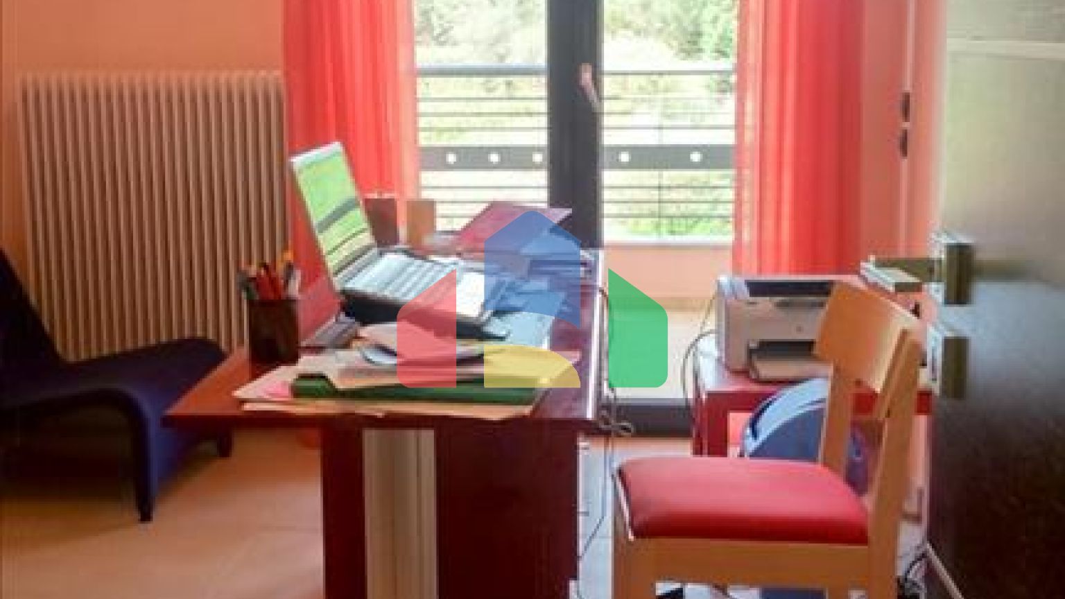 Продаж - Котедж 370 m² в передмісті Салонік