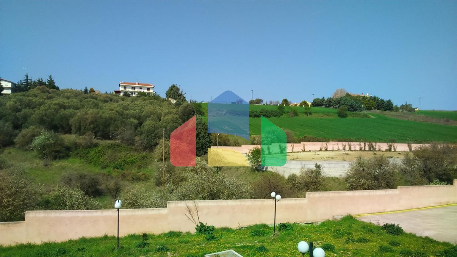 Продаж - Котедж 370 m² в передмісті Салонік