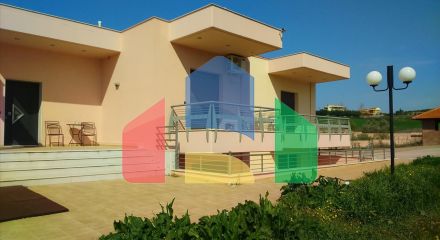 Продаж - Котедж 370 m² в передмісті Салонік Продаж - Котедж 370 m² в передмісті Салонік