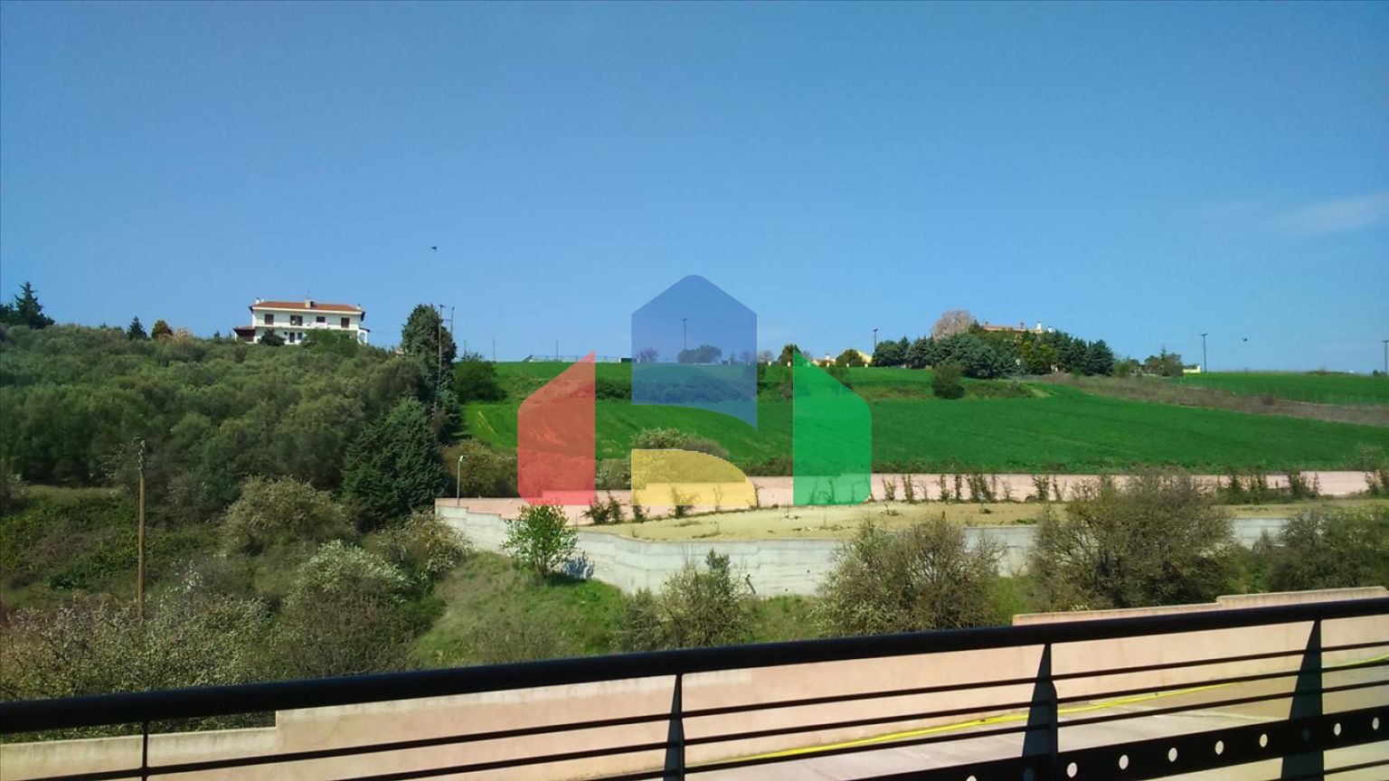 Продаж - Котедж 370 m² в передмісті Салонік