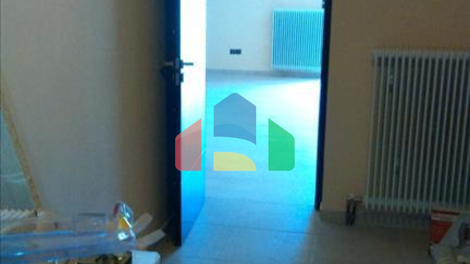 Продаж - Котедж 370 m² в передмісті Салонік