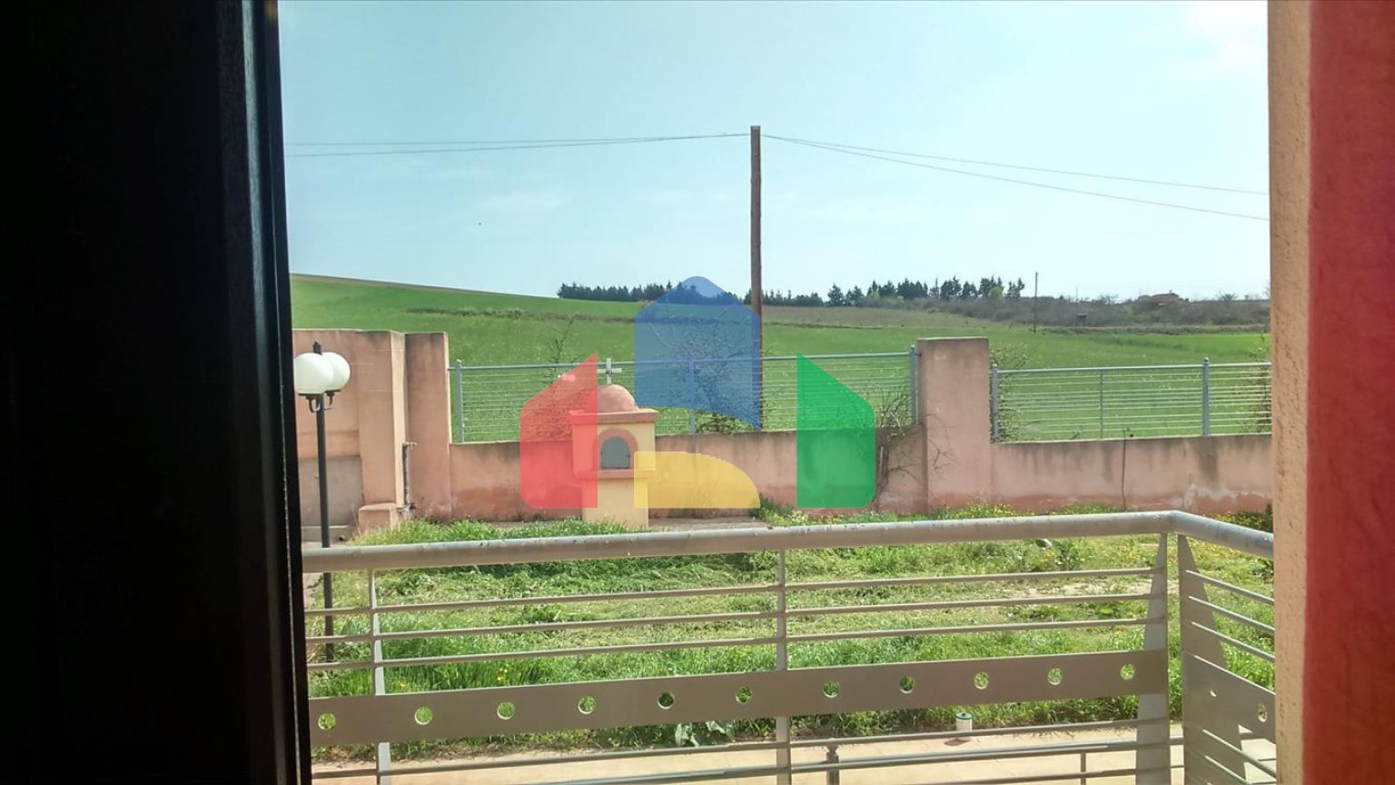 Продаж - Котедж 370 m² в передмісті Салонік