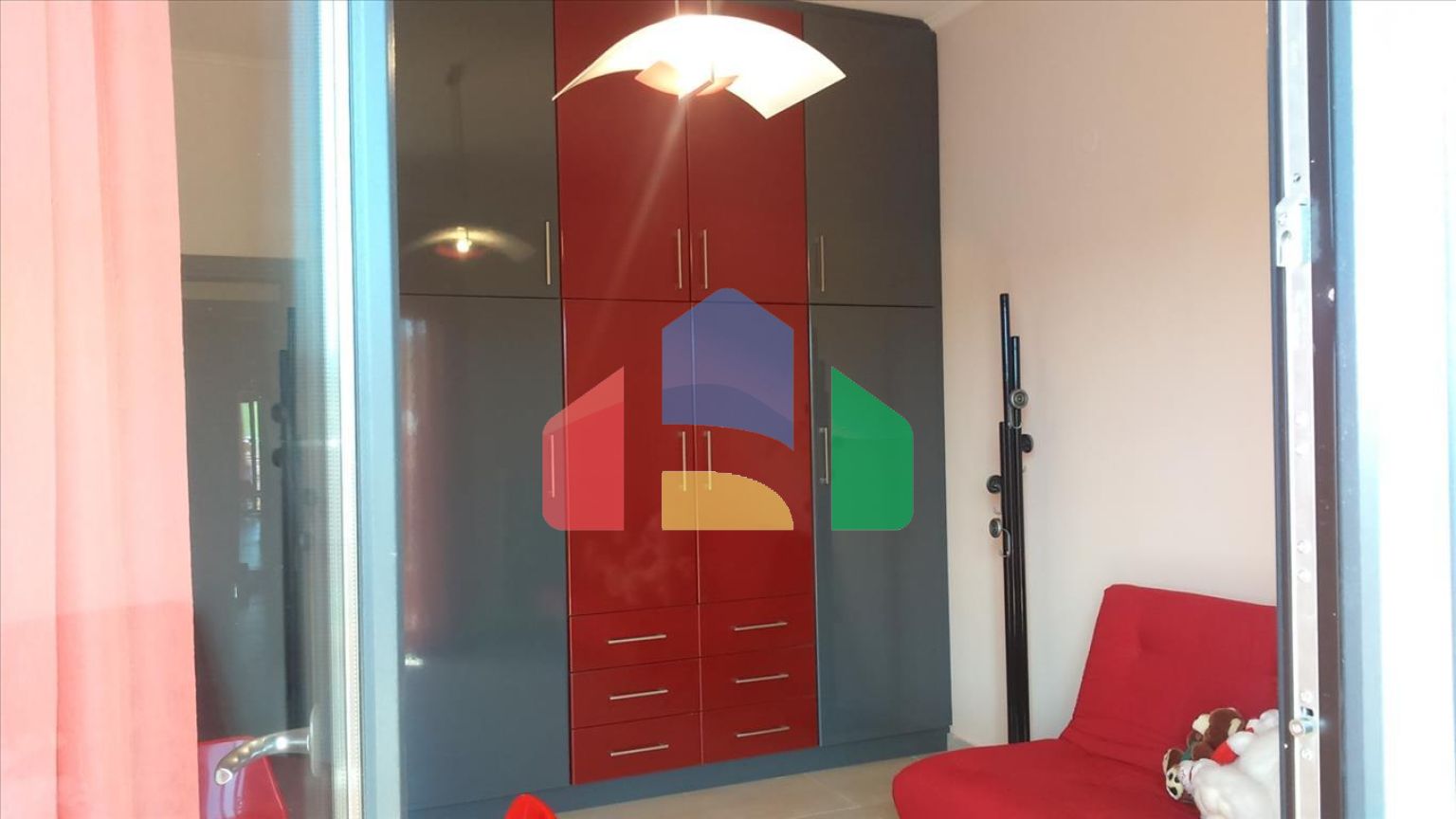 Продаж - Котедж 370 m² в передмісті Салонік