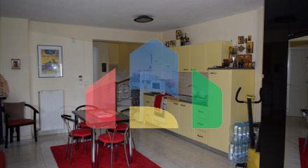 Продажа - Коттедж 180 m² в пригороде Салоник