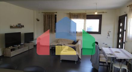 Продаж - Котедж 480 m² в передмісті Салонік