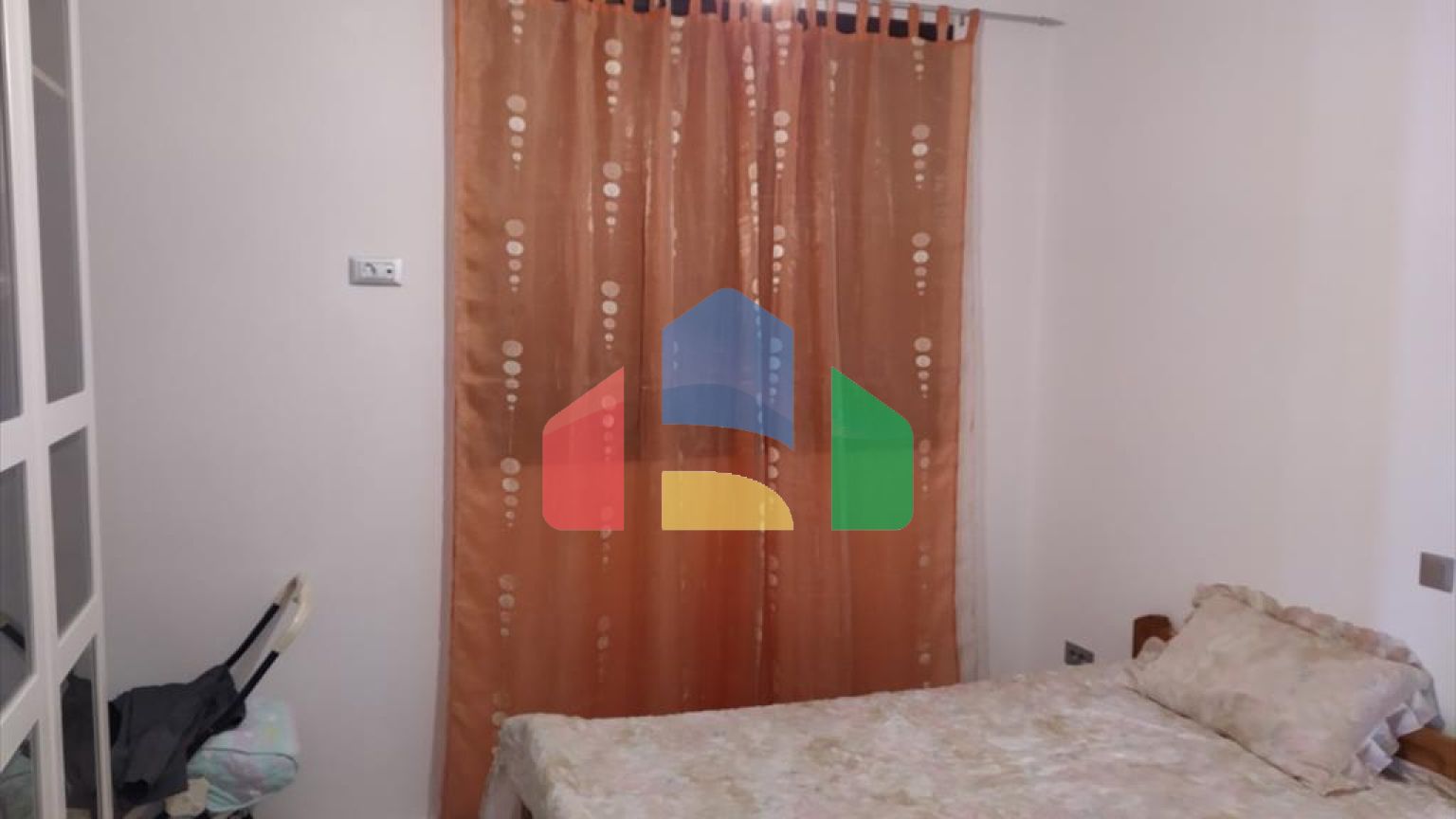 Продаж - Котедж 480 m² в передмісті Салонік