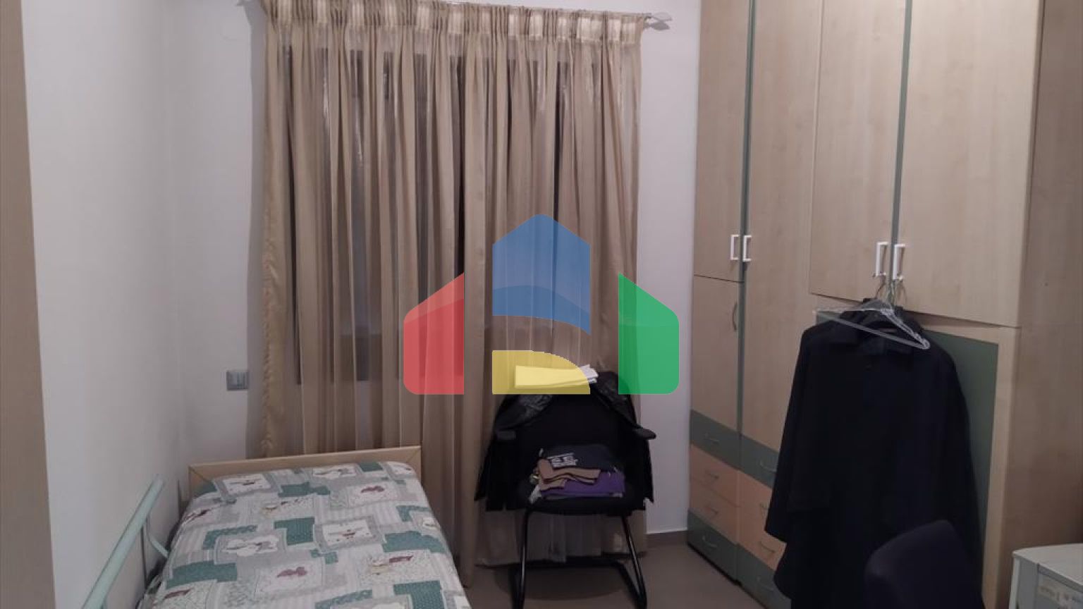 Продаж - Котедж 480 m² в передмісті Салонік